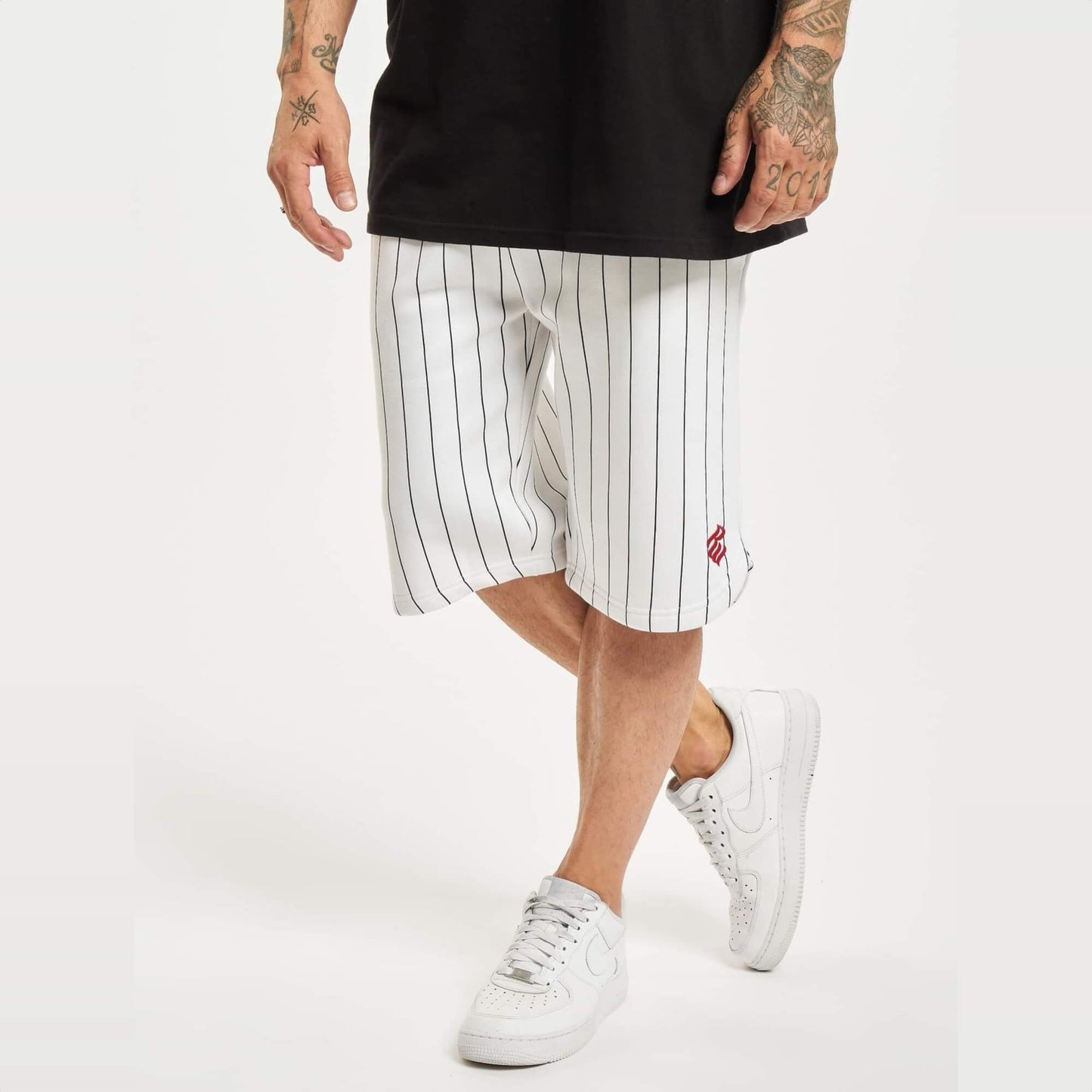 Kraťasy Rocawear s vreckami biele