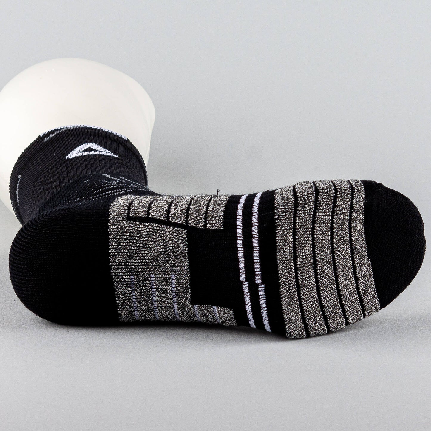 Basketbalové ponožky Peak Big Triangle 3 čierne