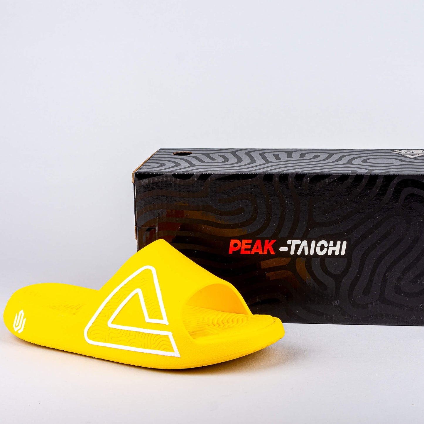 Šľapky PEAK Taichi Andrew Wiggins Smile FLARE YELLOW