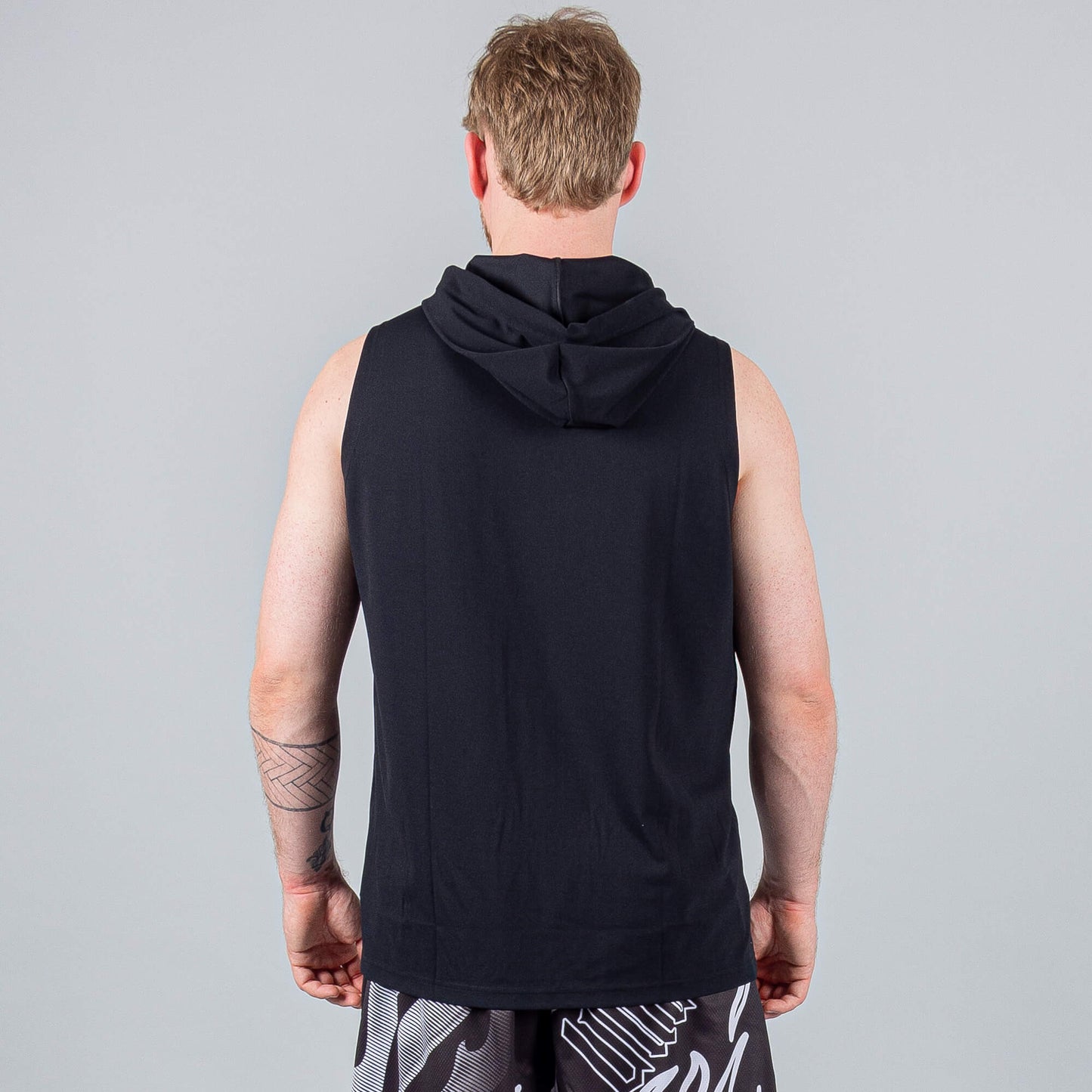 Vesta s kapucňou Peak Basketball Underground BLACK