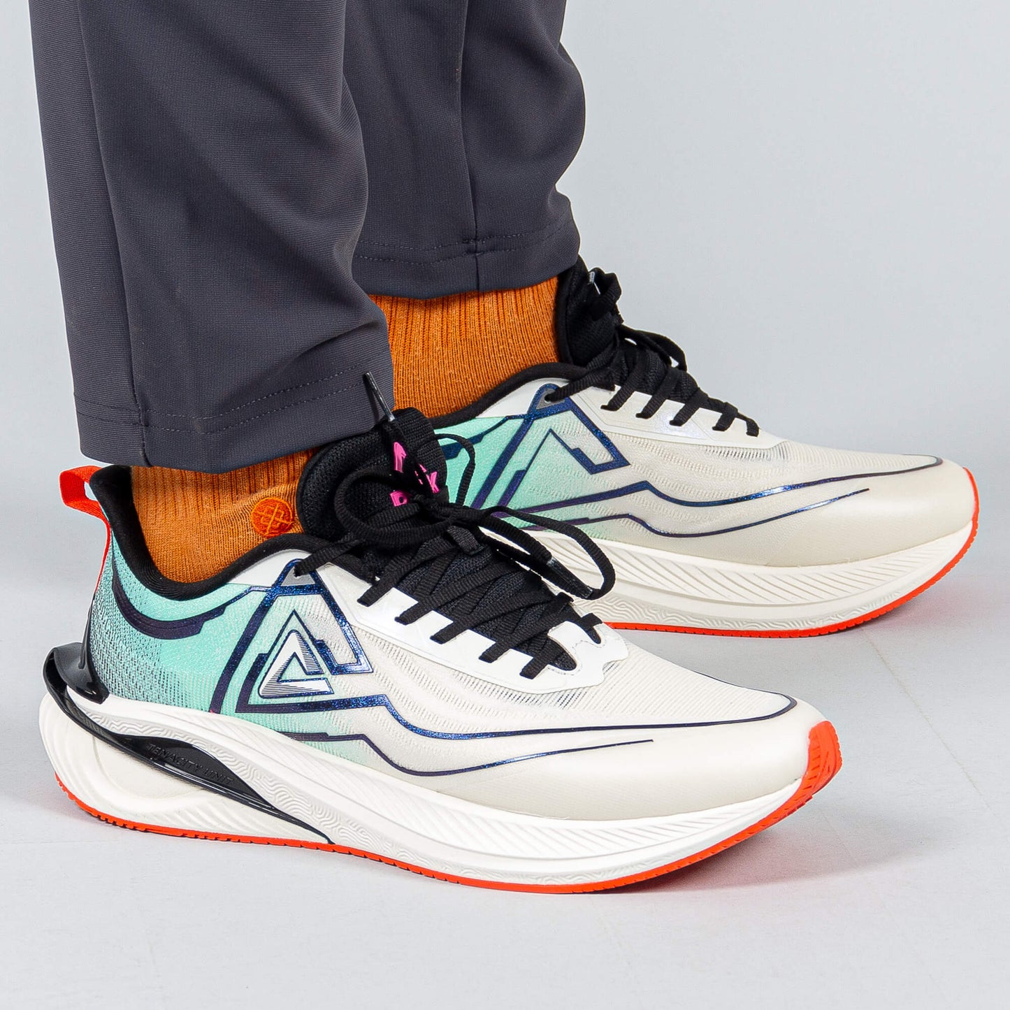 Tepláky Peak Running Knitted Pants Dk.Grey