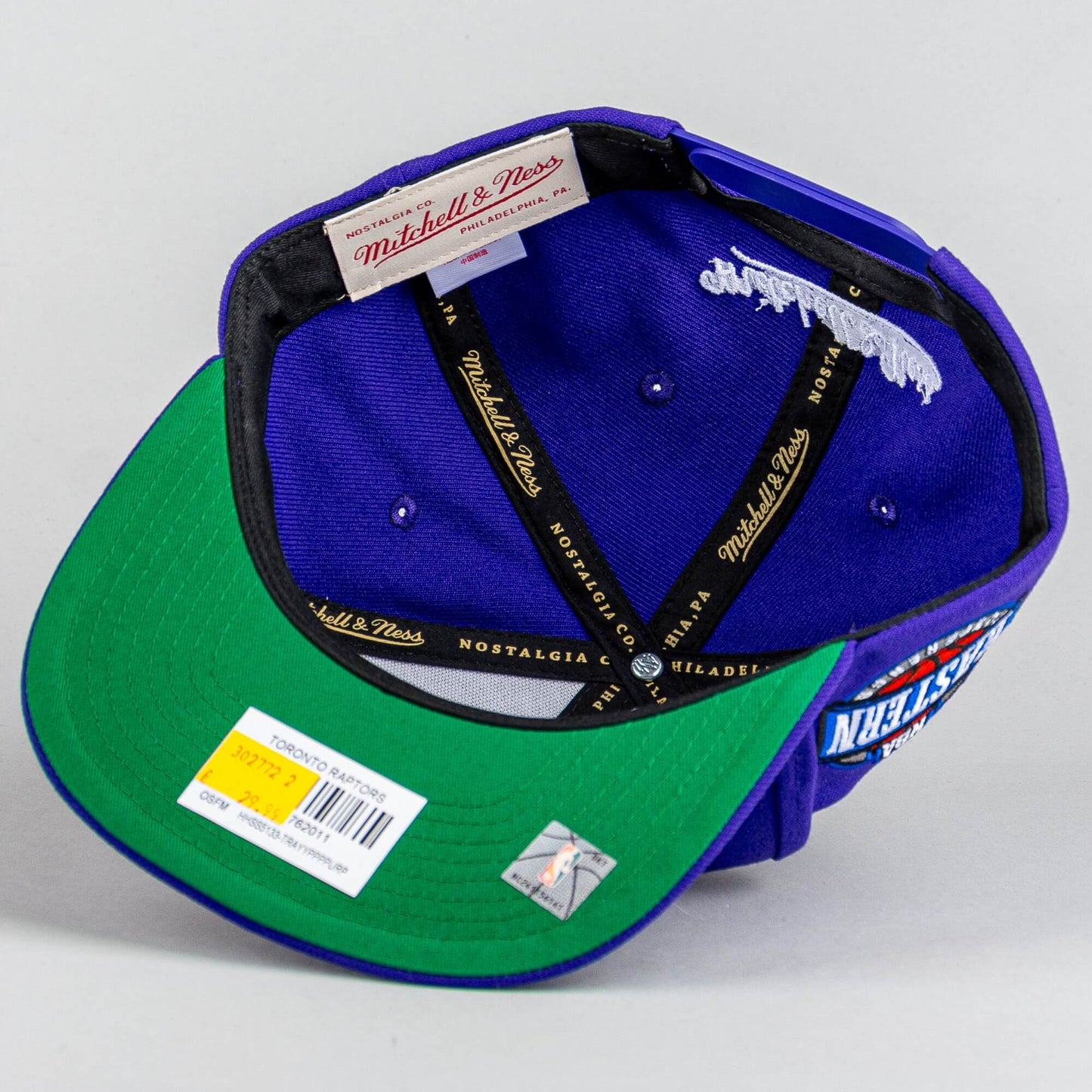 Šiltovka Mitchell & Ness NBA Conference Patch Snapback HWC Toronto Raptors fialová