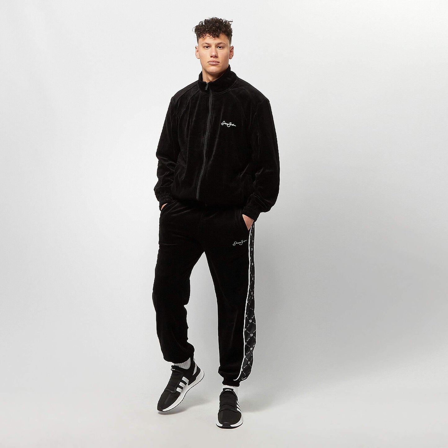 Sean John Classic Logo Essential Velours Trackjacket black black