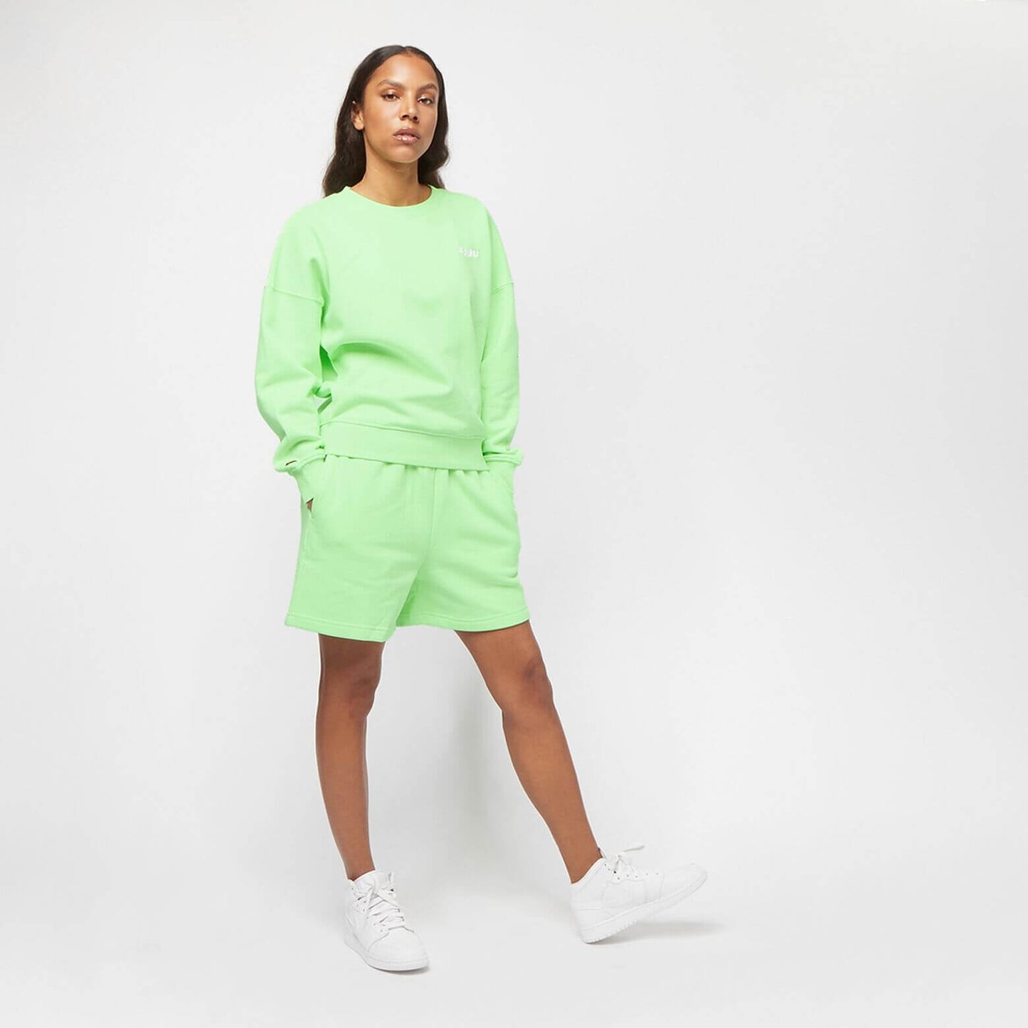 Dámske šortky FUBU Corporate Sweatshorts bledozelené