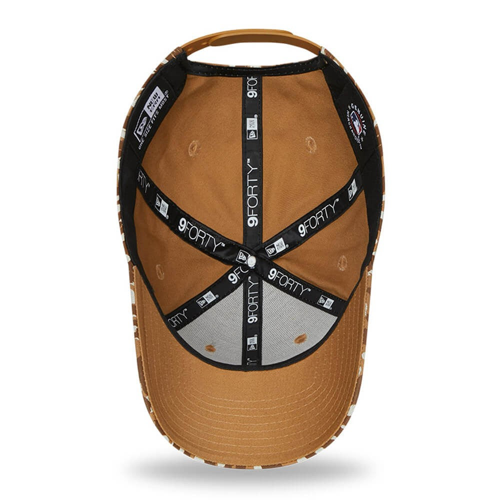 NEW ERA šiltovka 940W All over print 9forty NEW YORK YANKEES Brown