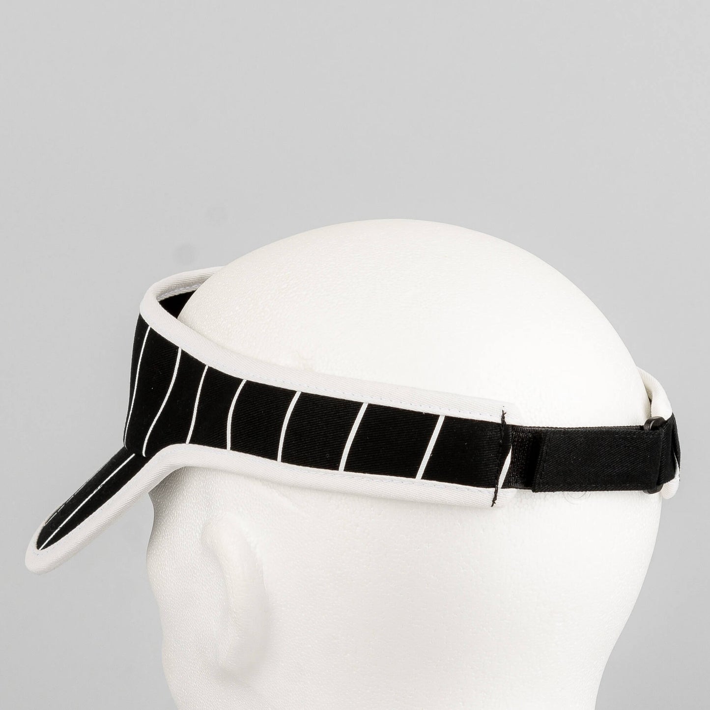 Karl Kani KK Signature Pinstripe Visor black