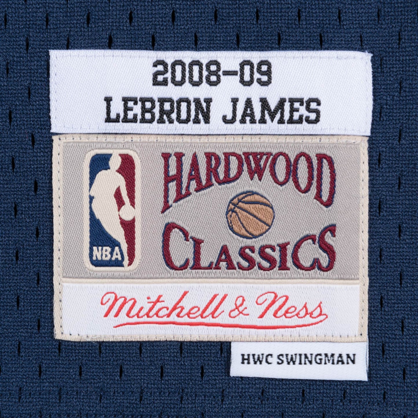 Basketbalový dres Mitchell & Ness NBA Swingman Jersey Cleveland Cavaliers LeBron James tmavomodrý