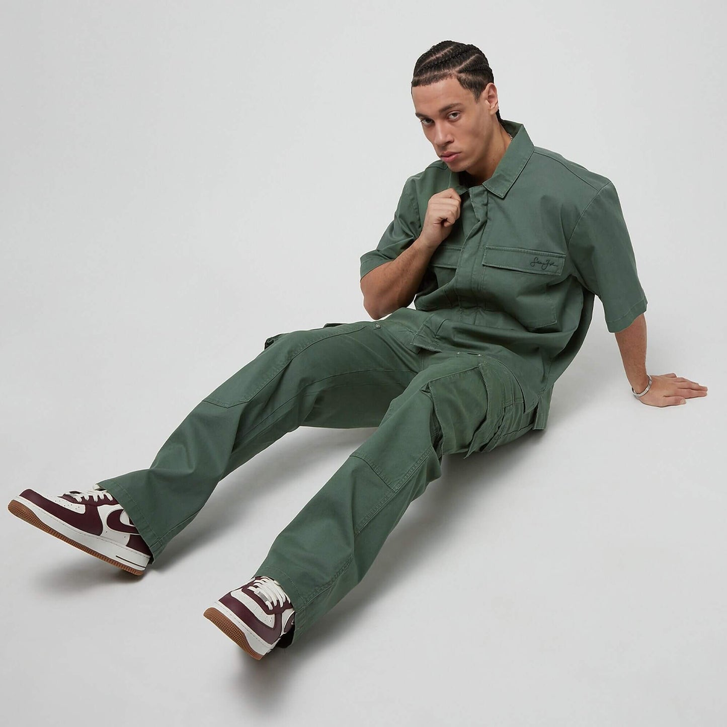 Nohavice Sean John SJ Script Logo Knee Patch Cargopants - olive