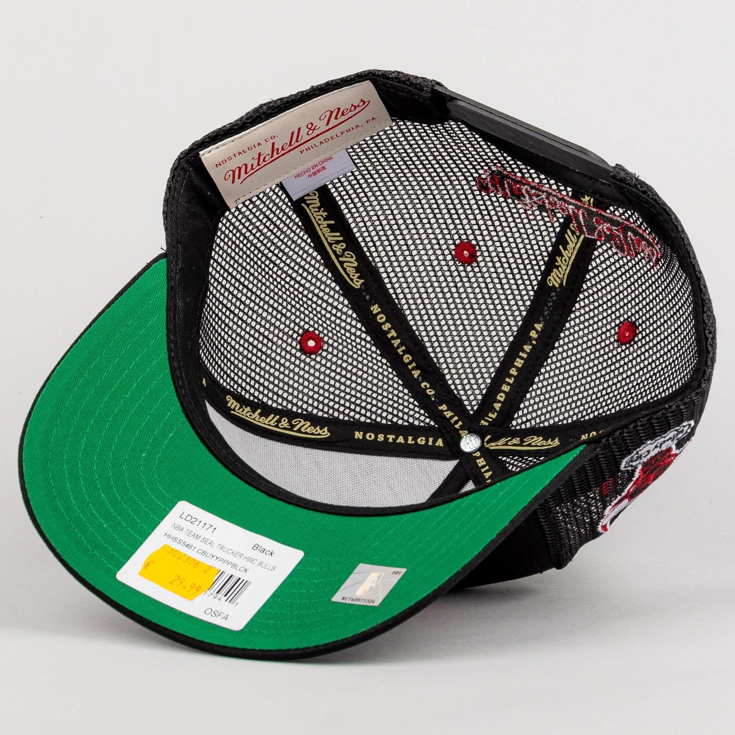 Mitchell & Ness NBA Team Seal Trucker HWC Chicago Bulls Black