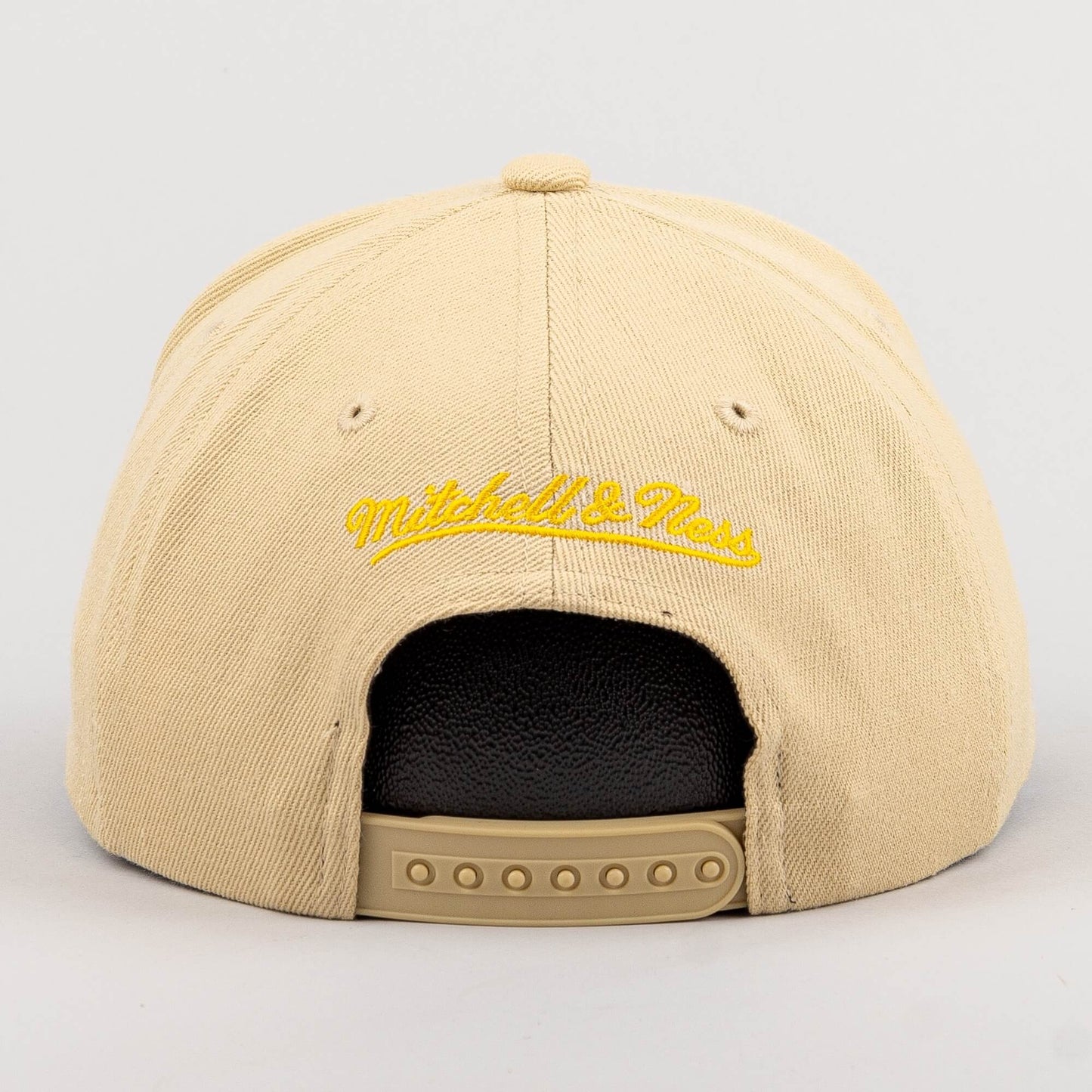 Mitchell & Ness NBA Merch Logo Classic Red Los Angeles Lakers Cream