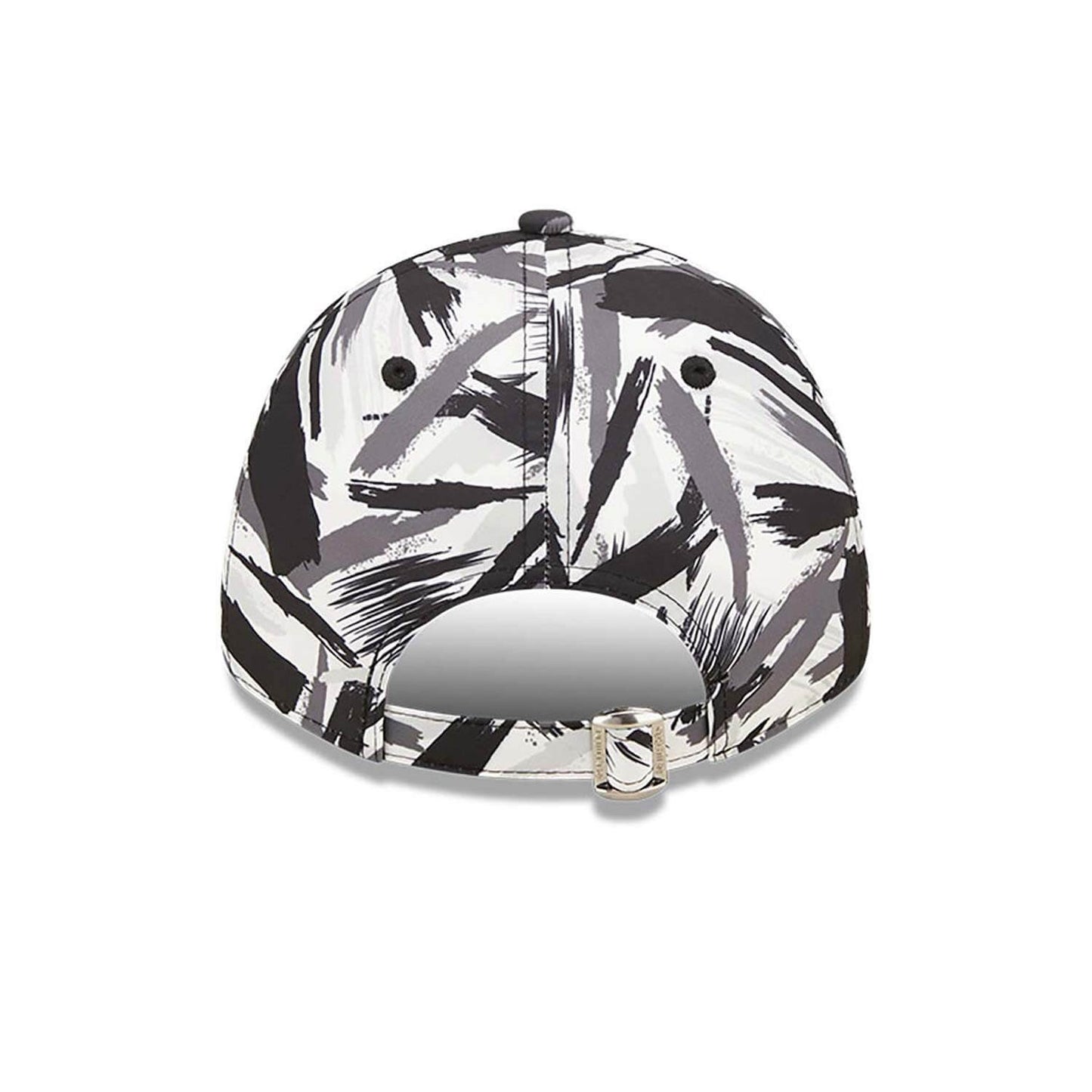 New Era MLB New York Yankees Painted Black 9FORTY Adjustable Cap