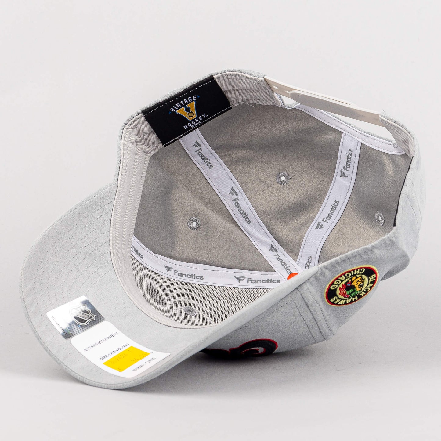 Šiltovka Fanatics NHL Heritage Snapback Chicago Blackhawks šedá