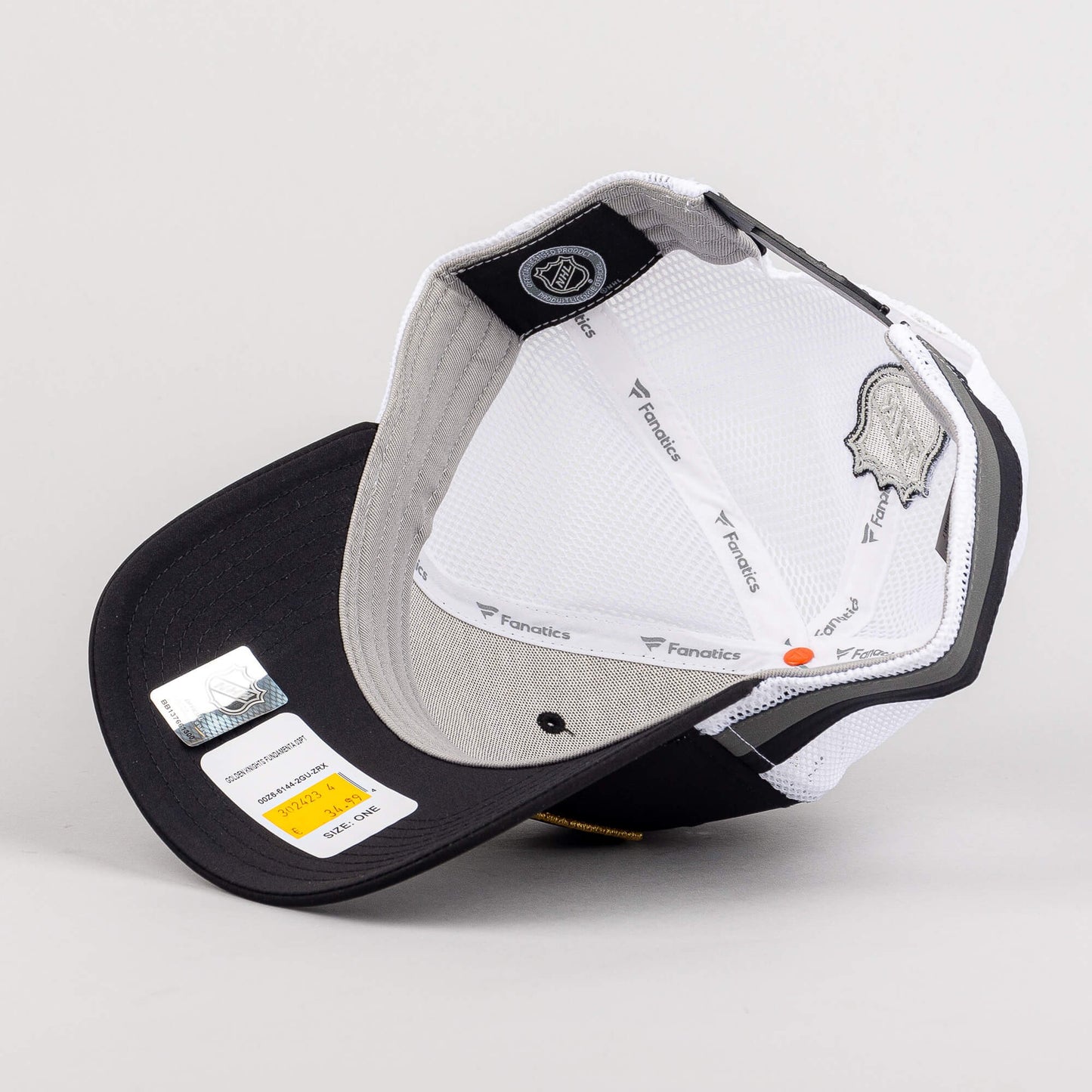 Šiltovka so sieťkou Fanatics NHL Fundamental Structured Vegas Golden Knights čierna