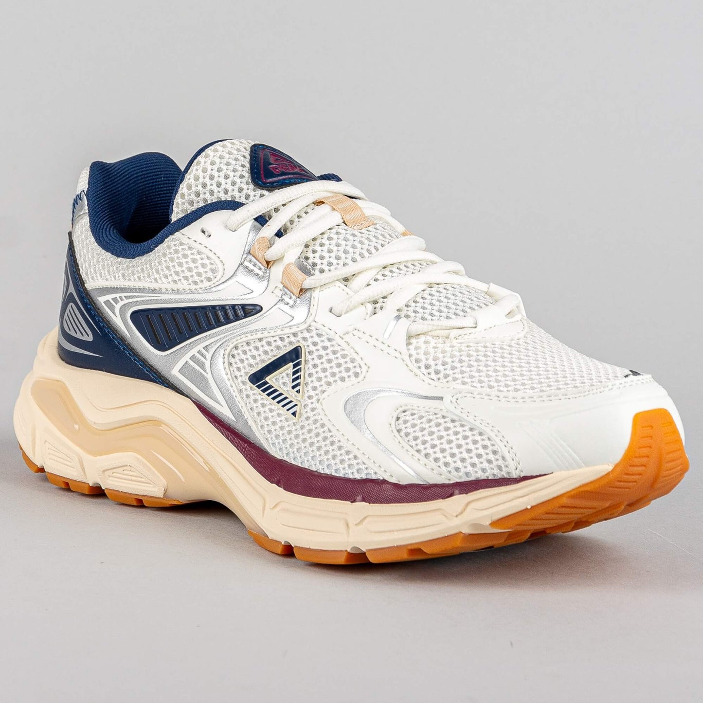 Peak Volkswagen Running Shoes Og-7K 3.0 White/Navy