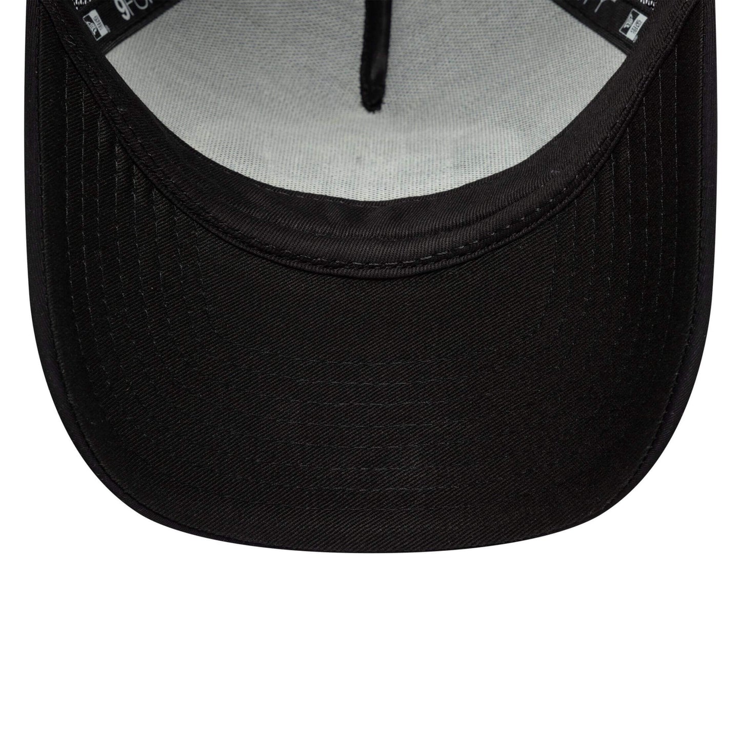 Šiltovka NEW ERA 940MC Af trucker graphic čierna