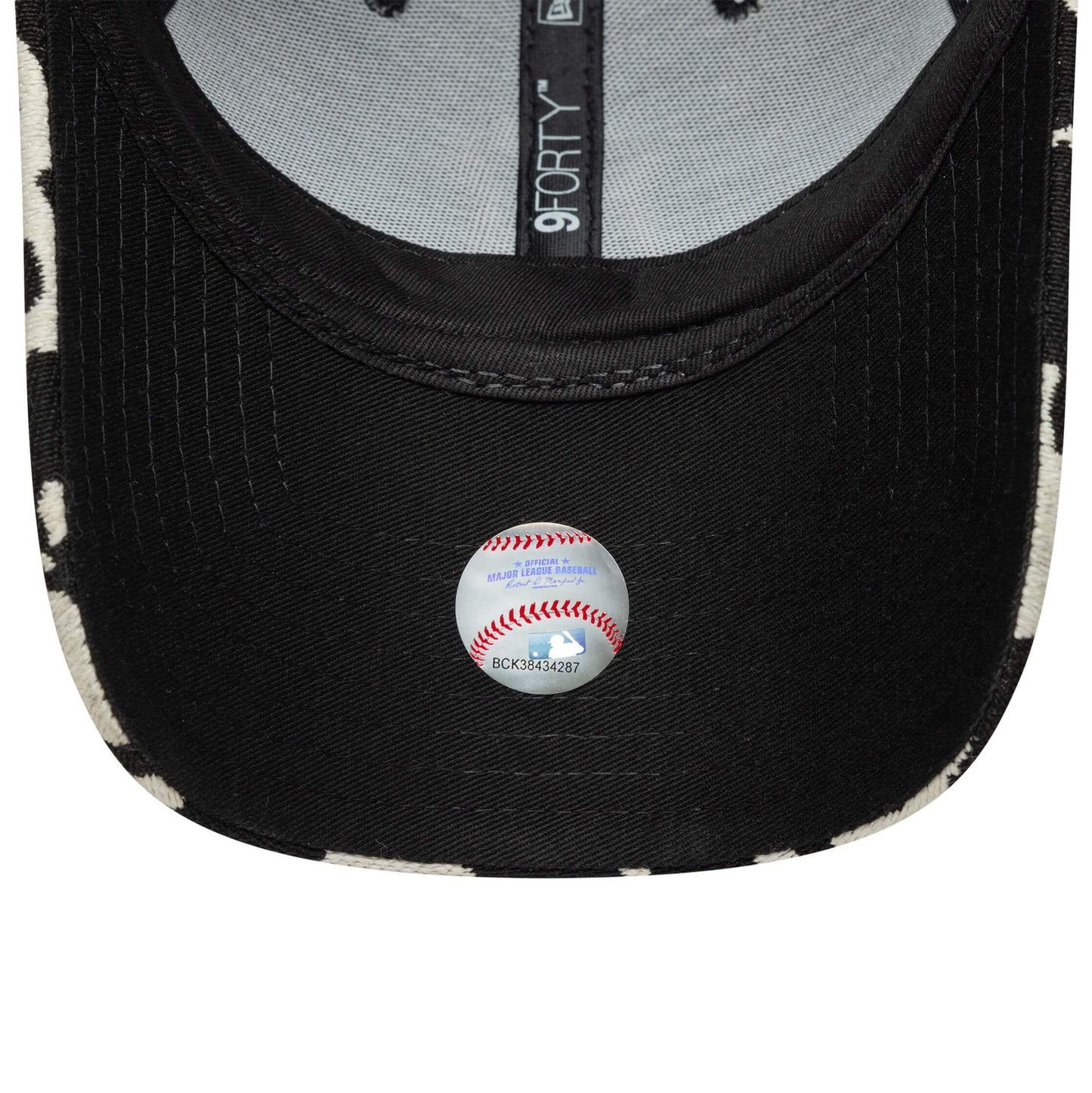 Dámska Šiltovka NEW ERA 940W MLB Cow midi 9forty NEW YORK YANKEES čierna