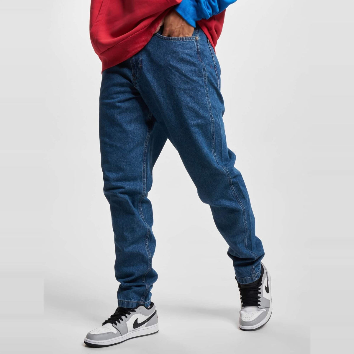 Džínsy Karl Kani Comfortable so zipsovými vreckami modré