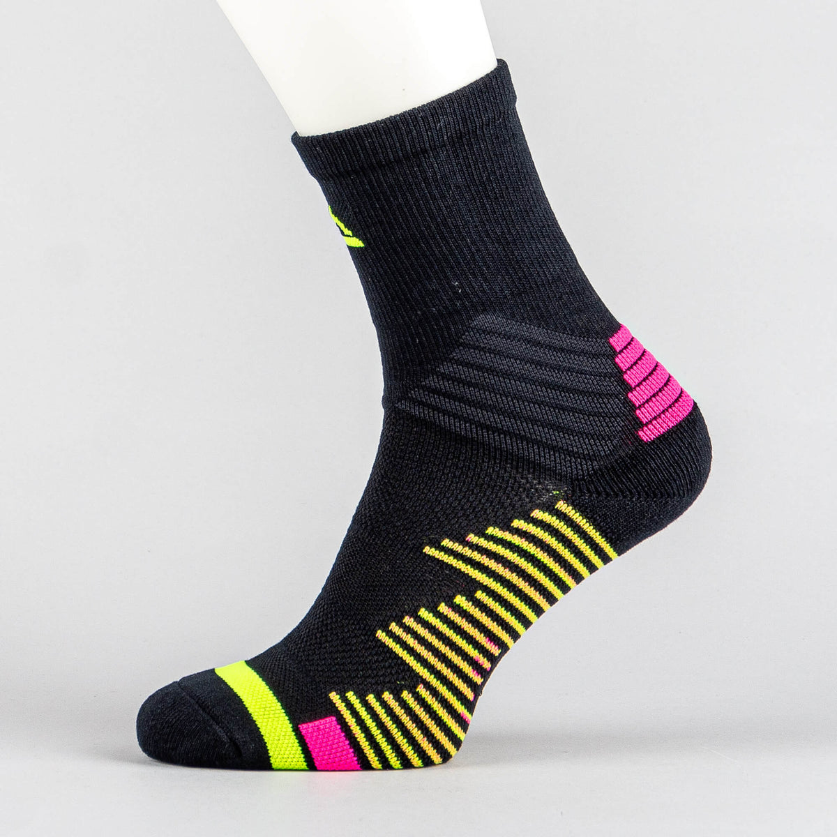 Basketbalové ponožky PEAK Basketball Socks čierno-žlto-ružové
