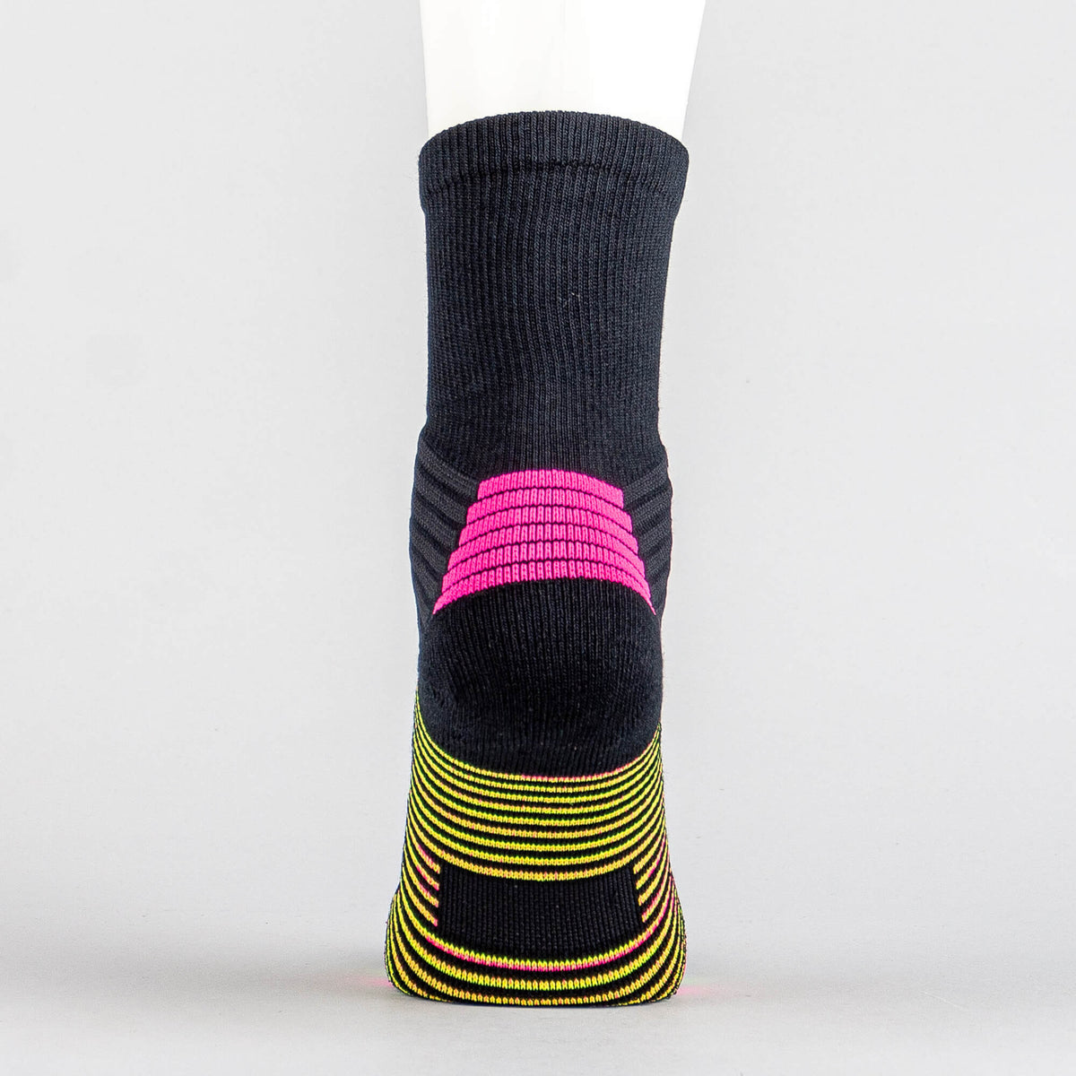 Basketbalové ponožky PEAK Basketball Socks čierno-žlto-ružové