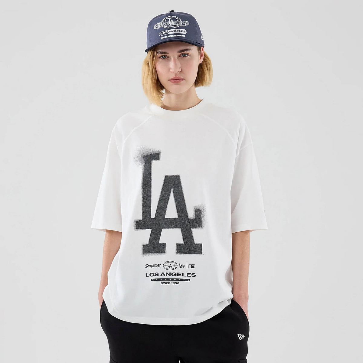 Tričko NEW ERA LA Dodgers MLB Graphic White Boxy T-Shirt biele