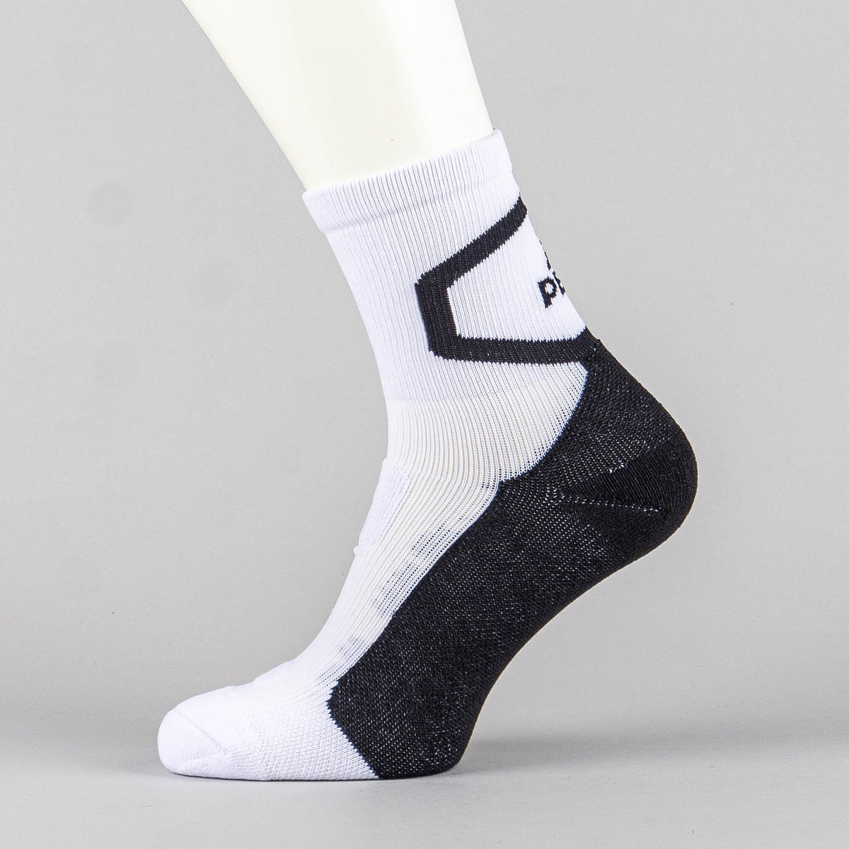Basketbalové ponožky PEAK Basketball Pro Socks bielo-čierne