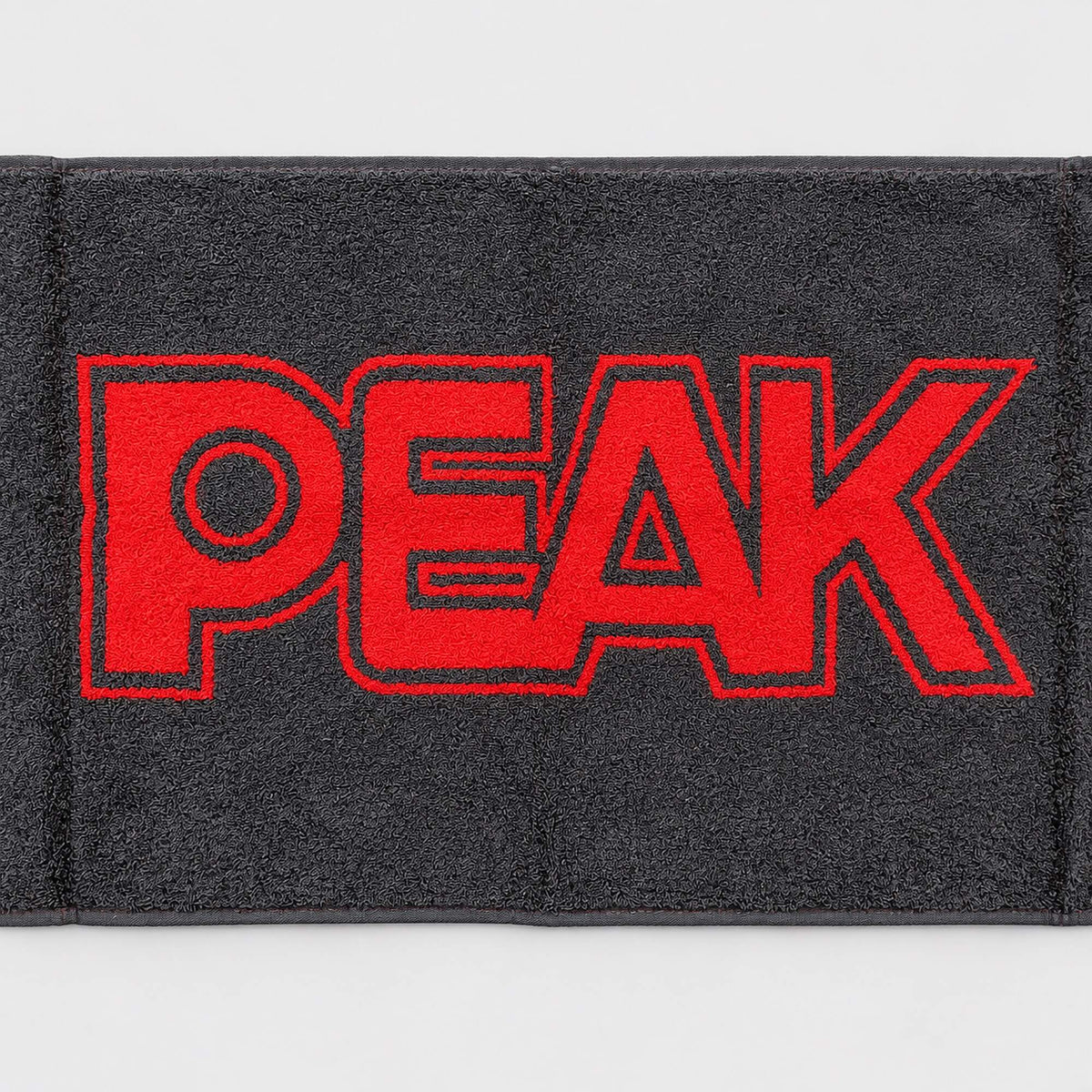 Športový uterák PEAK Teamline Towel sivo-červený