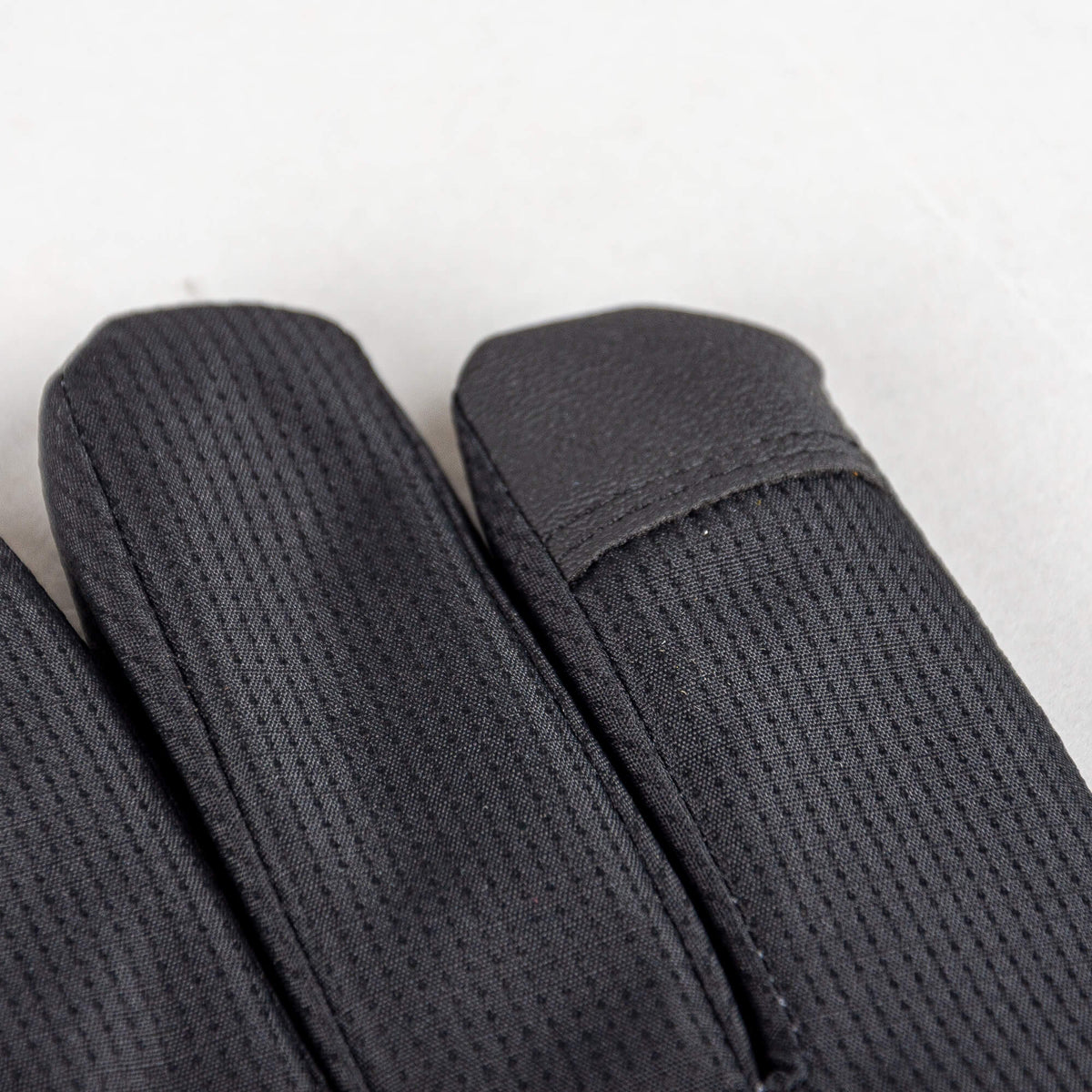 Pánske zateplené rukavice PEAK Sports Glove čierne