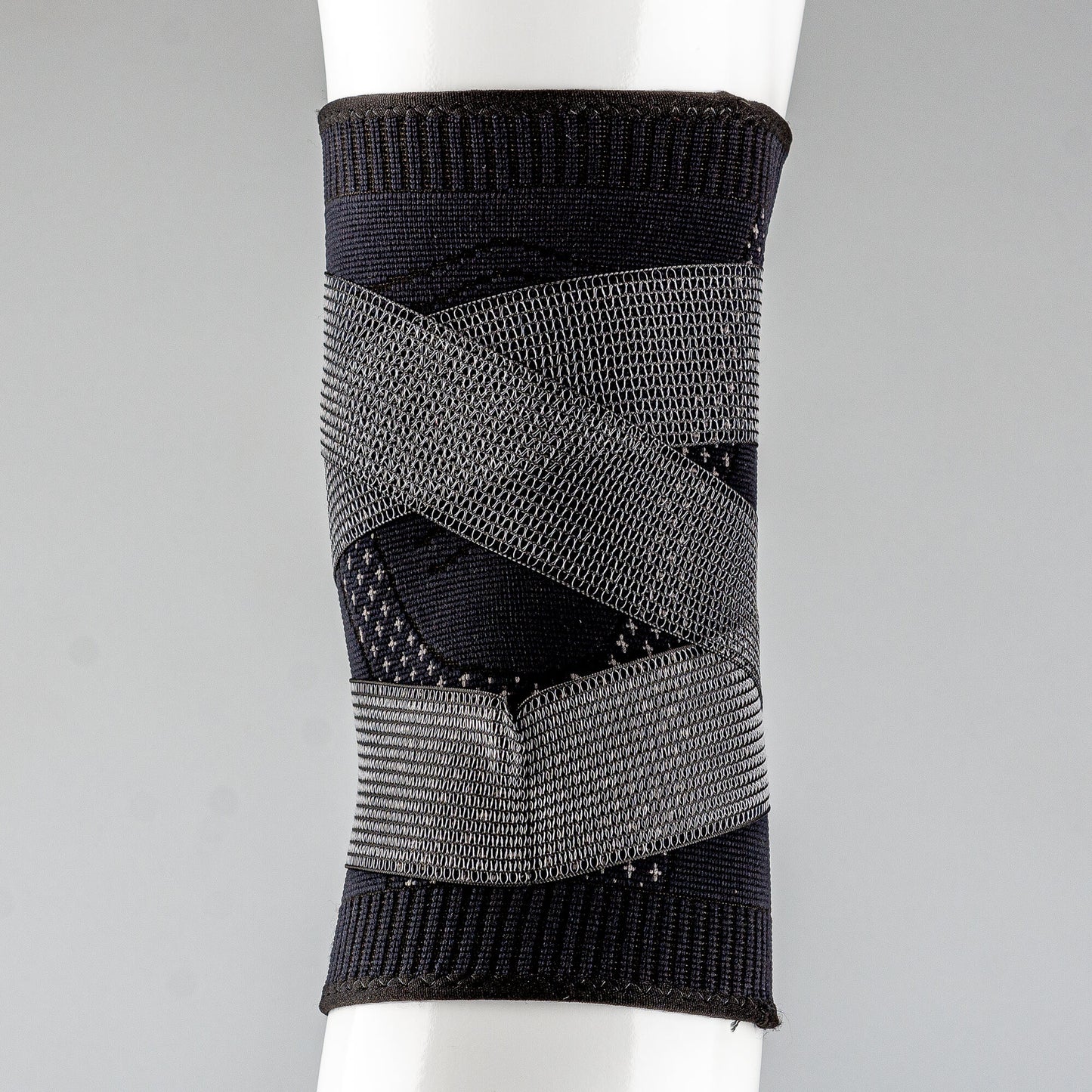 Elastický chránič kolena Peak Knee Protector čierny
