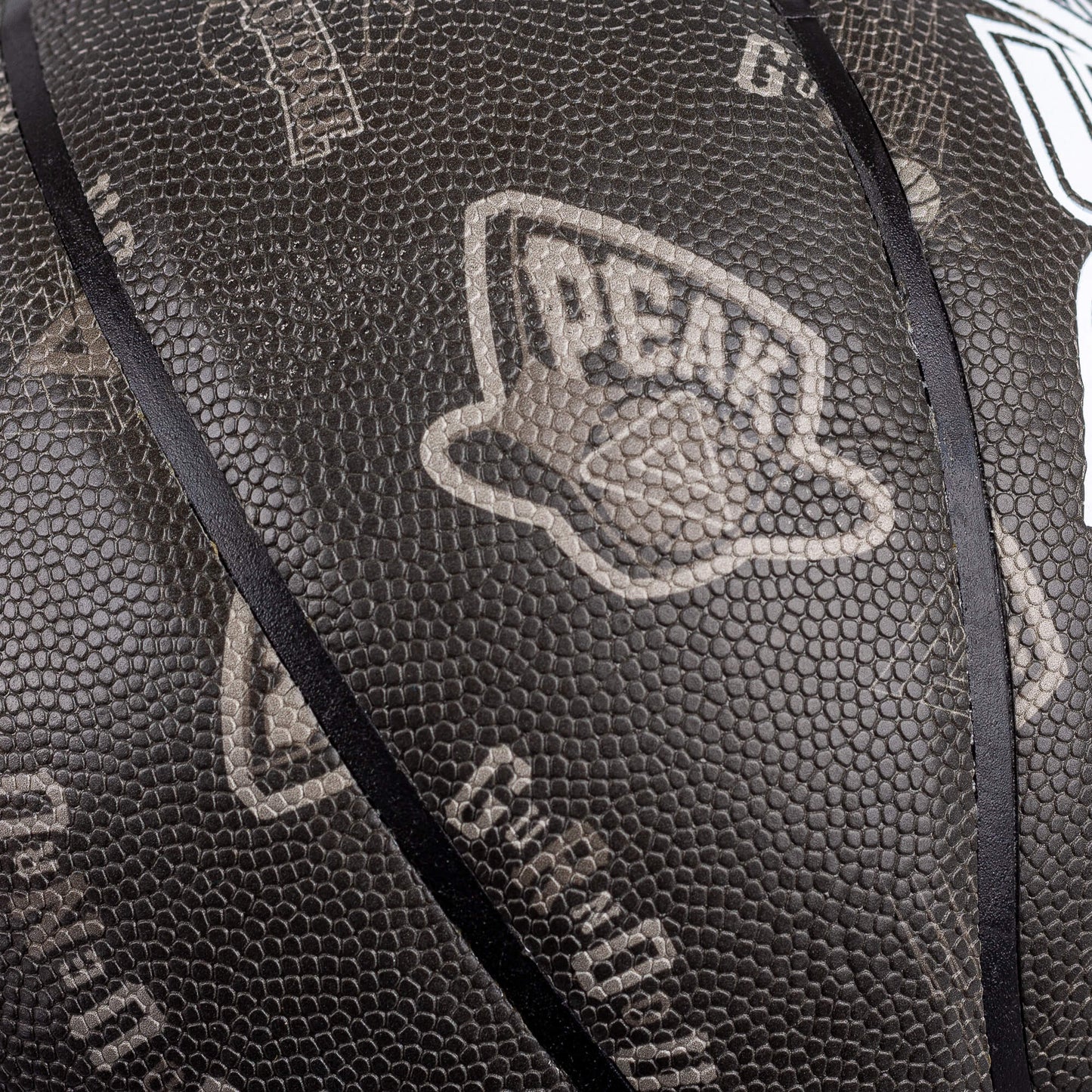 Basketbalová lopta Peak Underground Trinity 7 BLACK