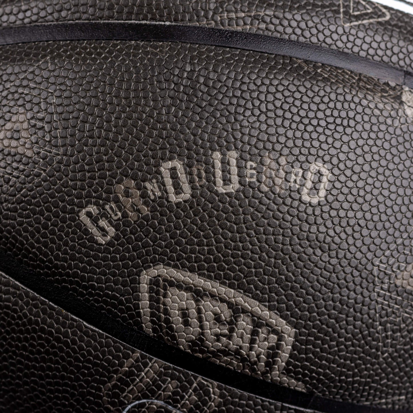 Basketbalová lopta Peak Underground Trinity 7 BLACK