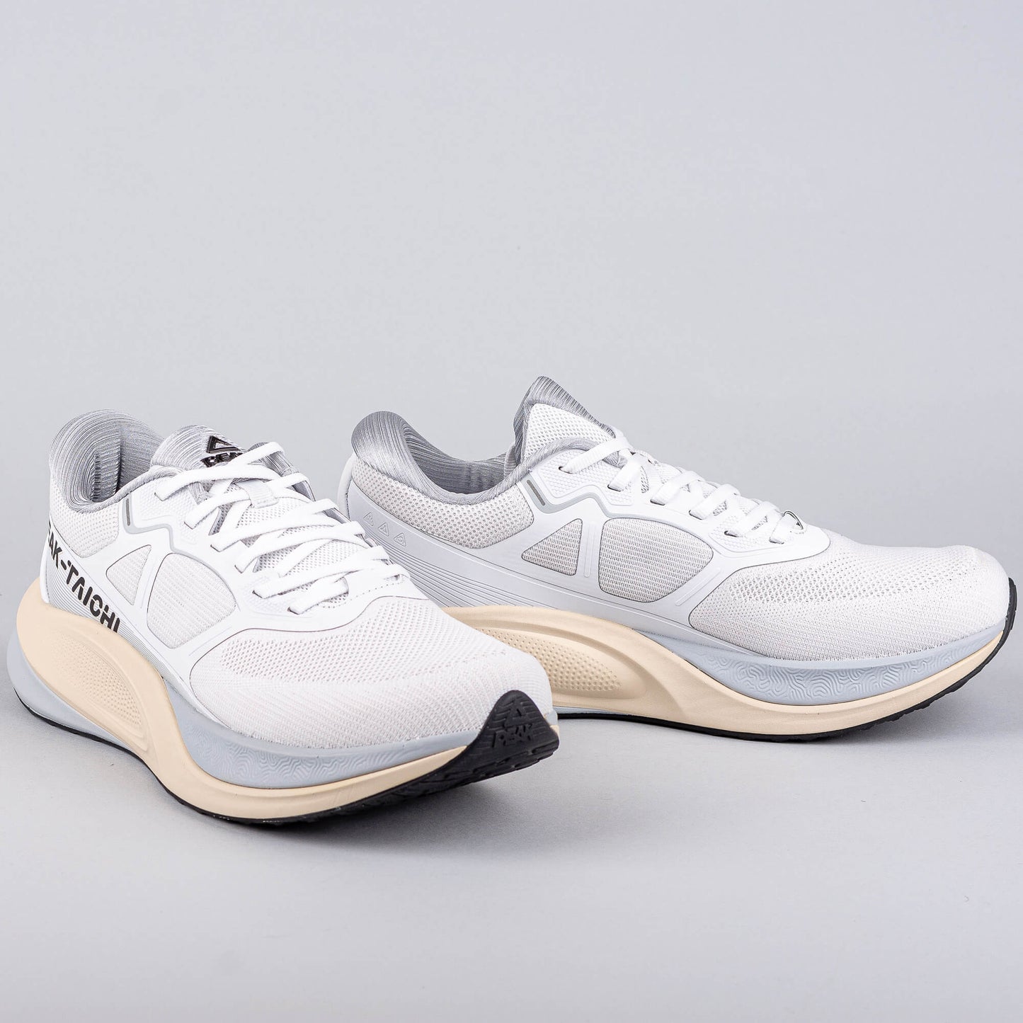 Bežecké tenisky Peak Running Shoes Taichi-Twin-Engine Lt.Grey