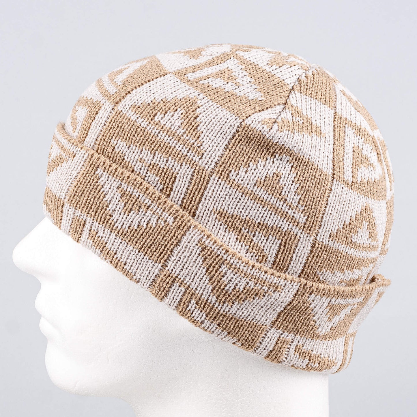 Peak Pletená Zimná Čiapka (Knitted Hat) White Beige