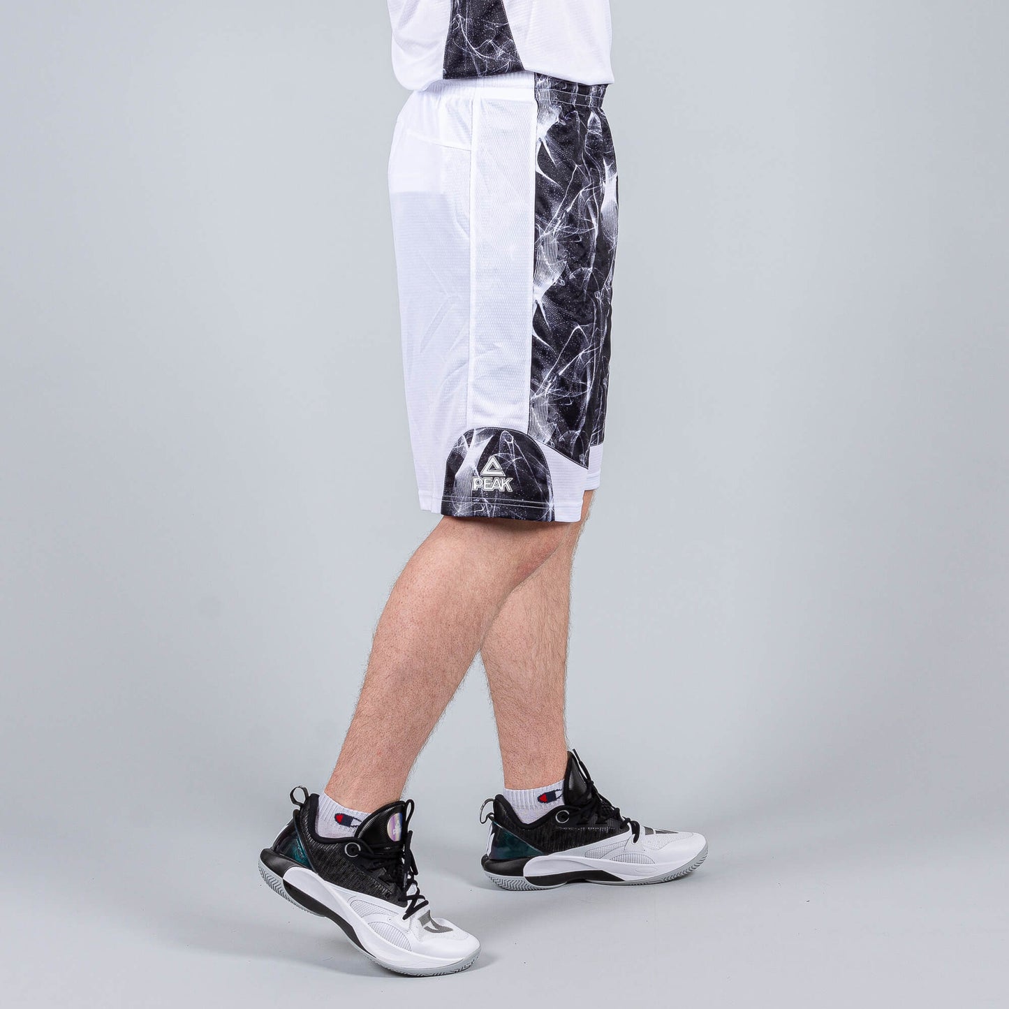 Basketbalová súprava (dres + trenírky)  Peak Basketball Sets Match biela