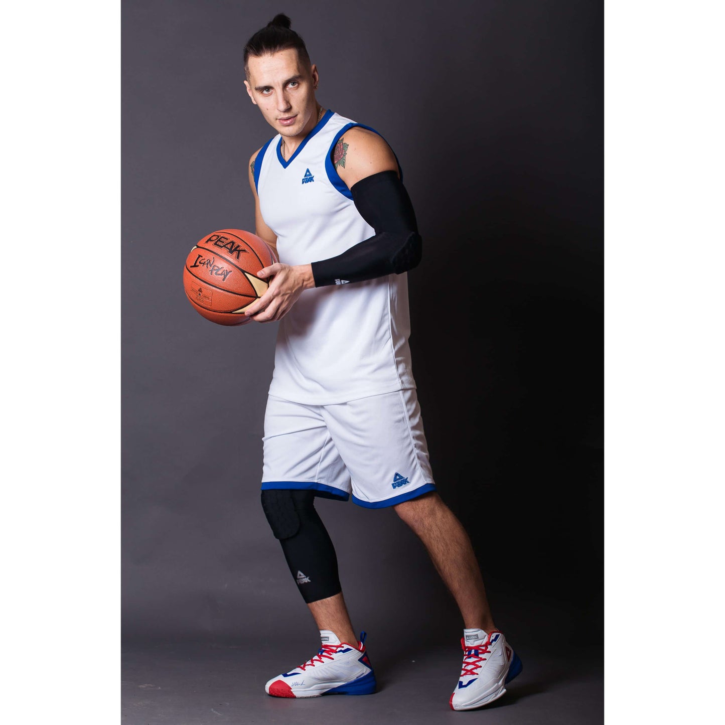 Peak Knee Protector(Lengthen) Black H362010