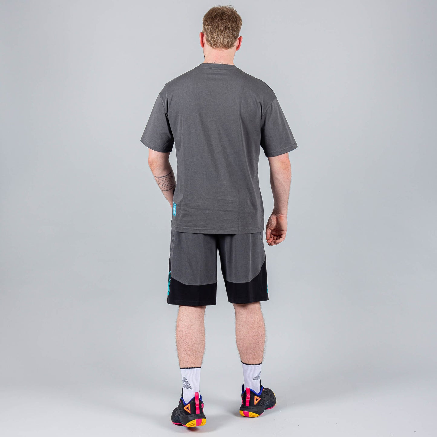 Basketbalové šortky Peak Underground MAGNETIC GREY