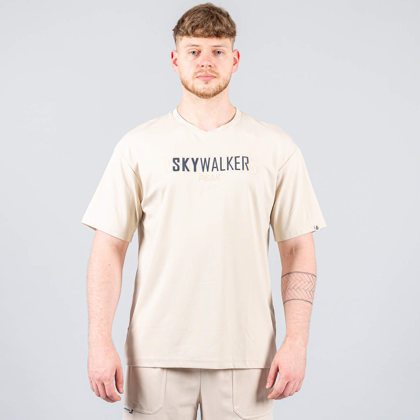 Tričko Peak Wiggins Skywalker WHITE GREY