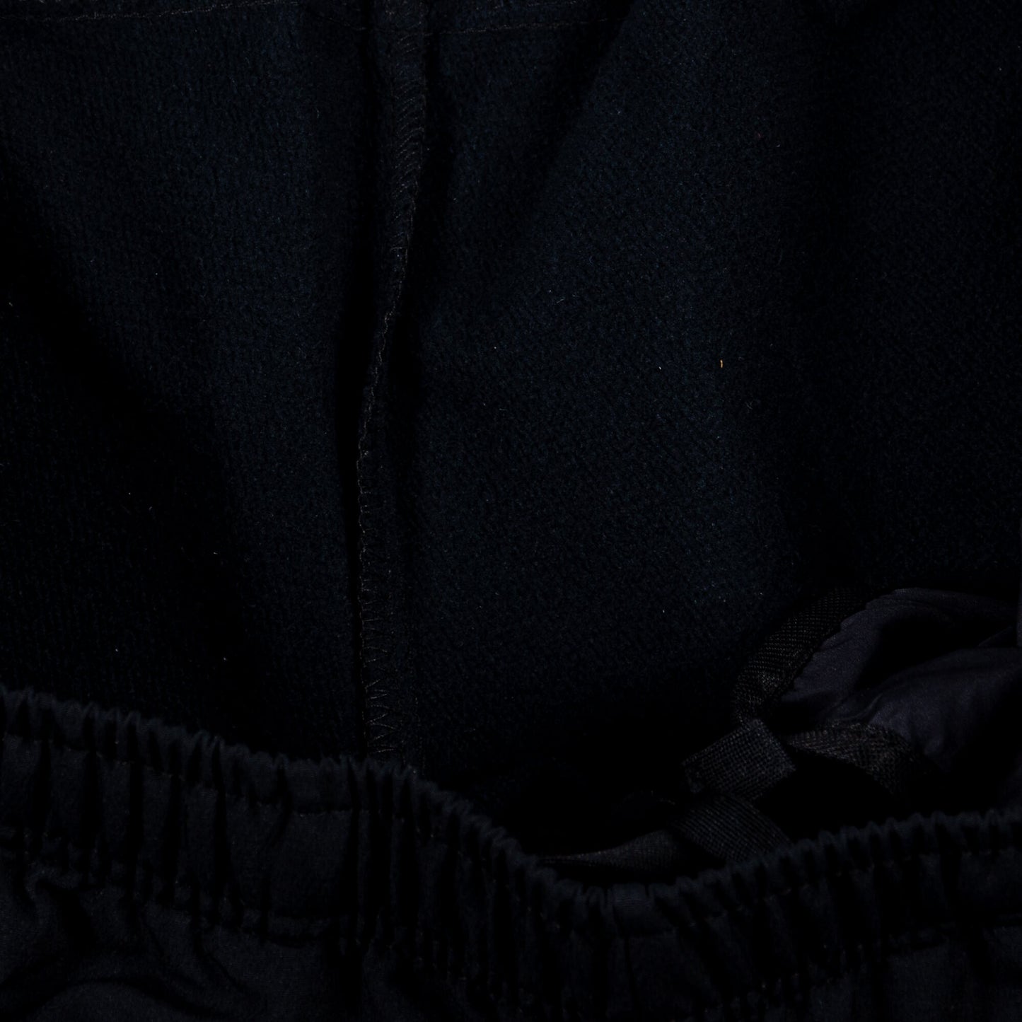 Bežecké Nohavice Peak (Woven Fleece Pants) Black