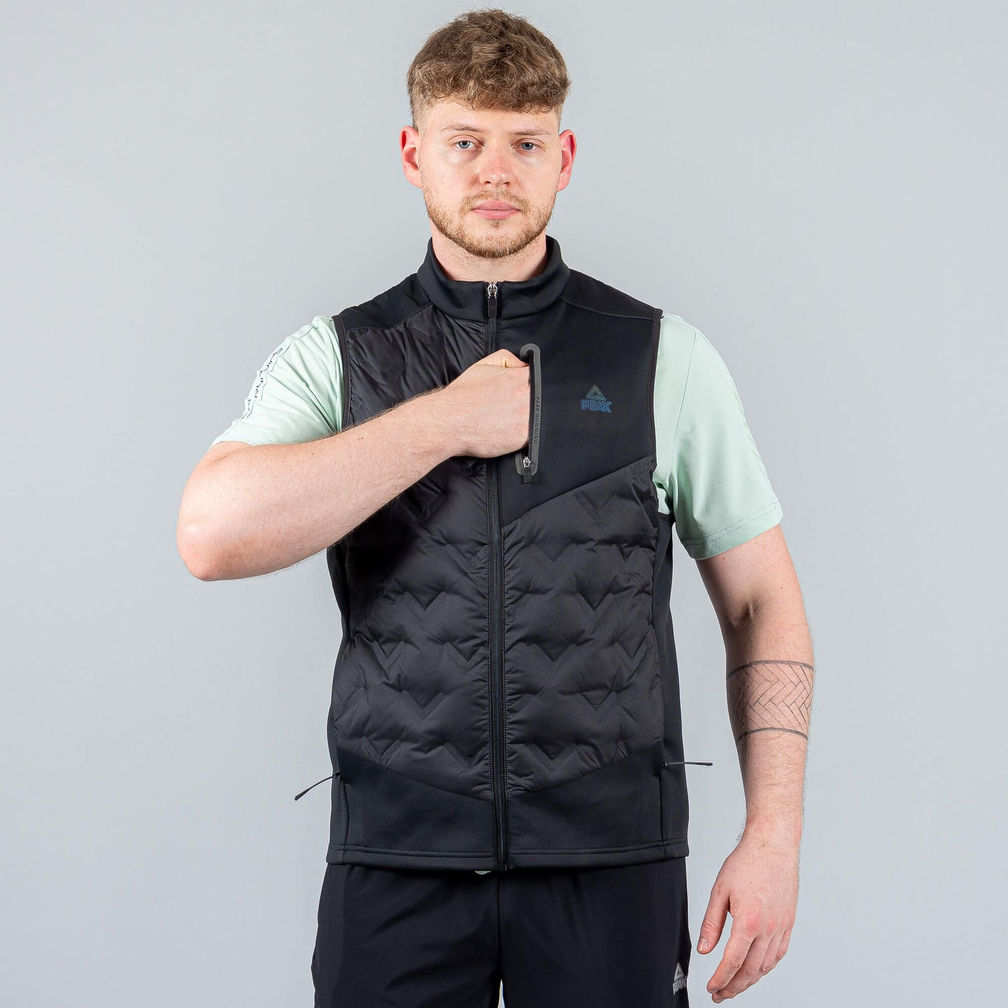 Bežecká páperová vesta Peak (Down Waistcoat) Black