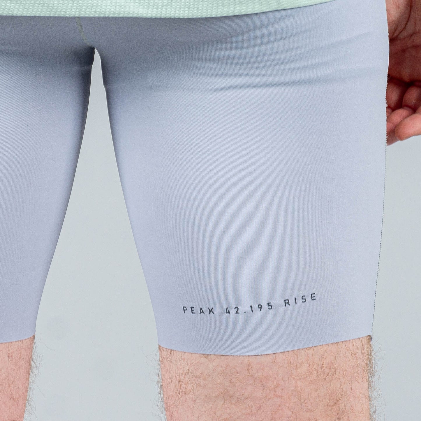 Bežecké šortky Peak SLIVER GREY