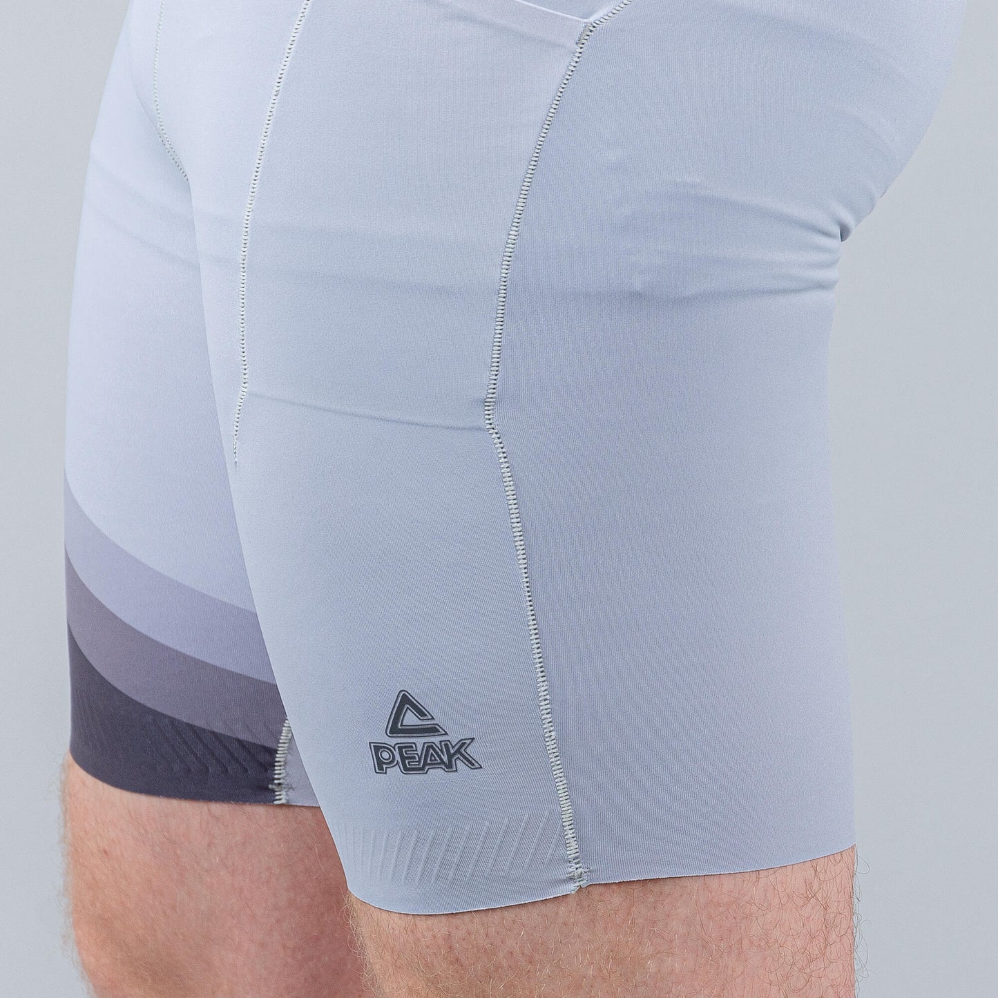 Bežecké šortky Peak SLIVER GREY