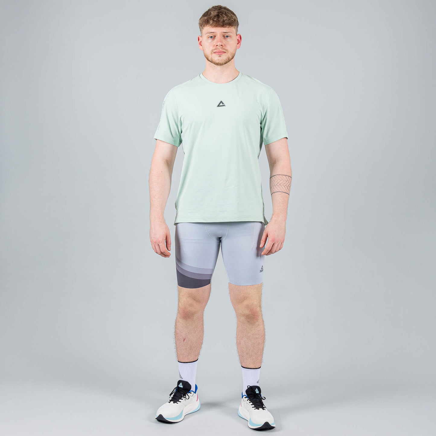 Bežecké šortky Peak SLIVER GREY