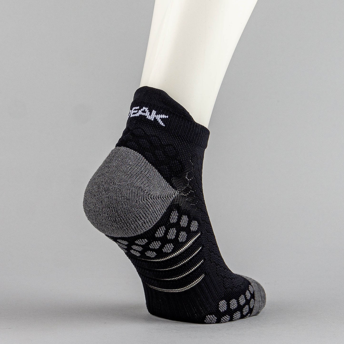 Bežecké ponožky Peak Professional Running Socks Black