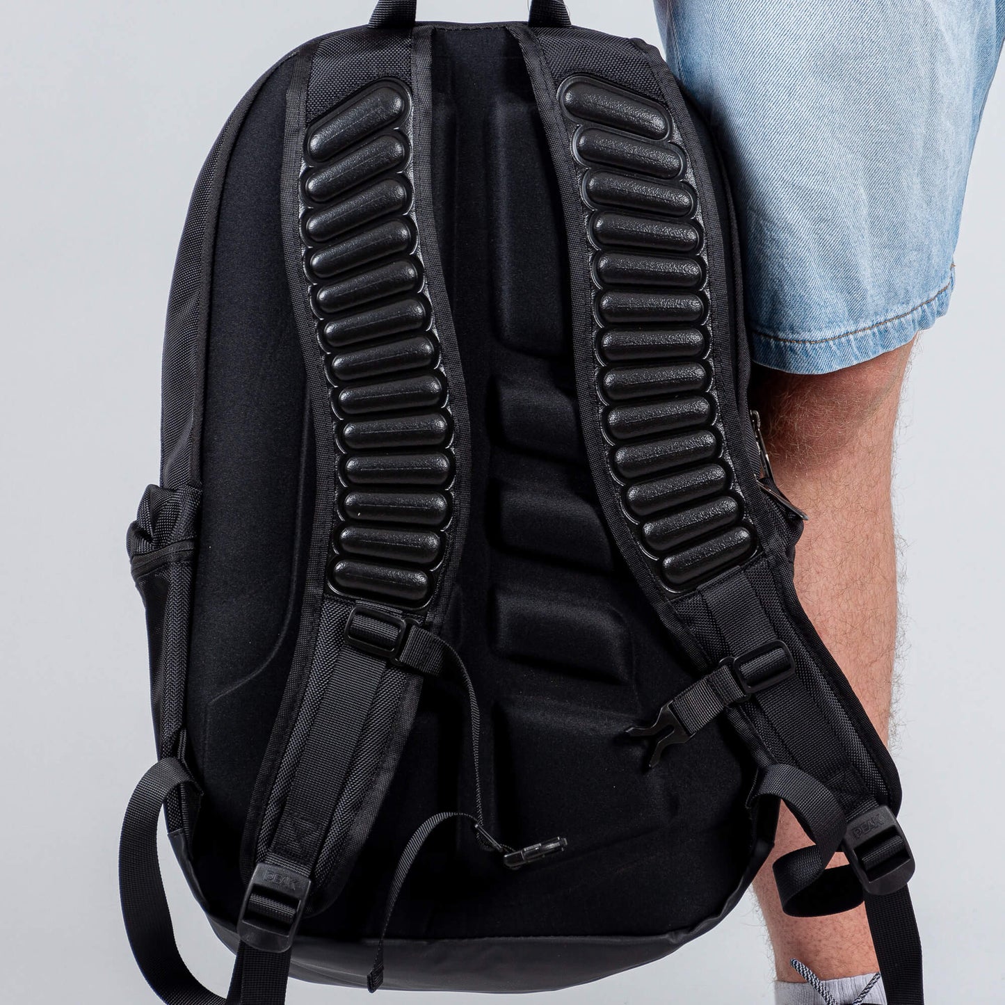 Batoh Peak DHUP Dwight Howard Packbag Black