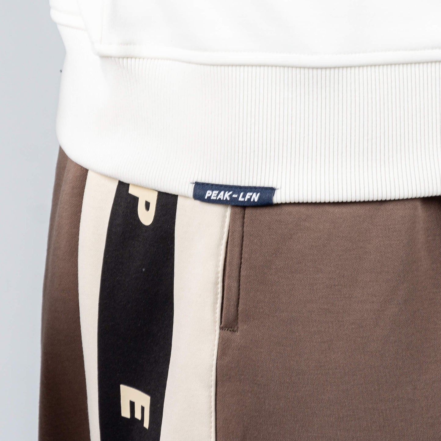 Mikina Peak Right Round Neck Fleece Sweater Raw White