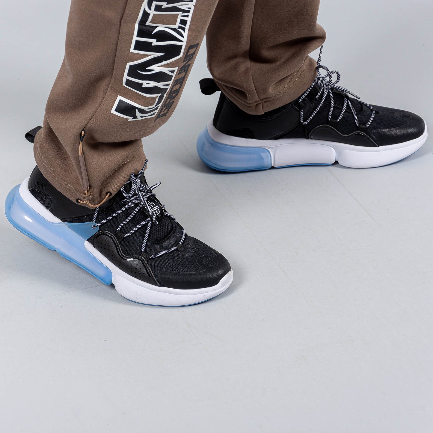 Tepláky Peak Basketbal Underground Knitted Fleece Pants Brown