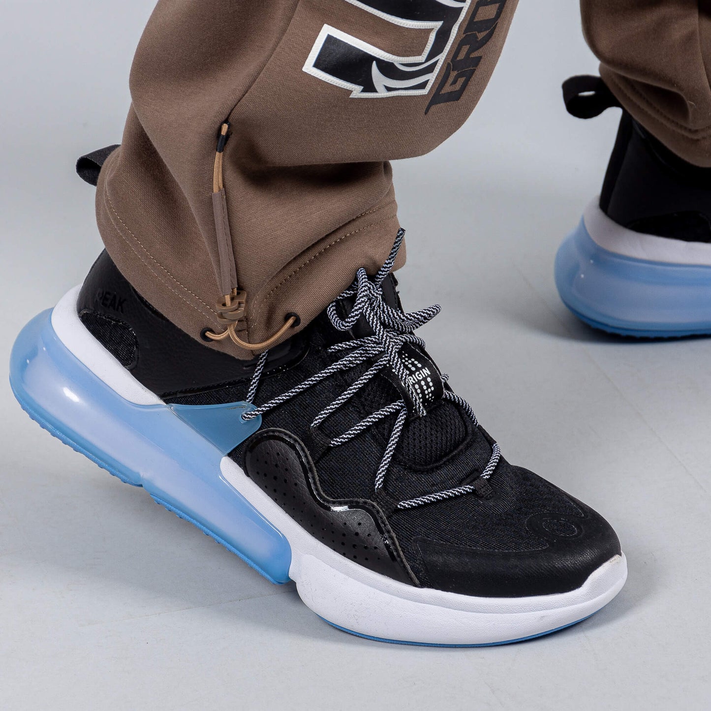 Tepláky Peak Basketbal Underground Knitted Fleece Pants Brown