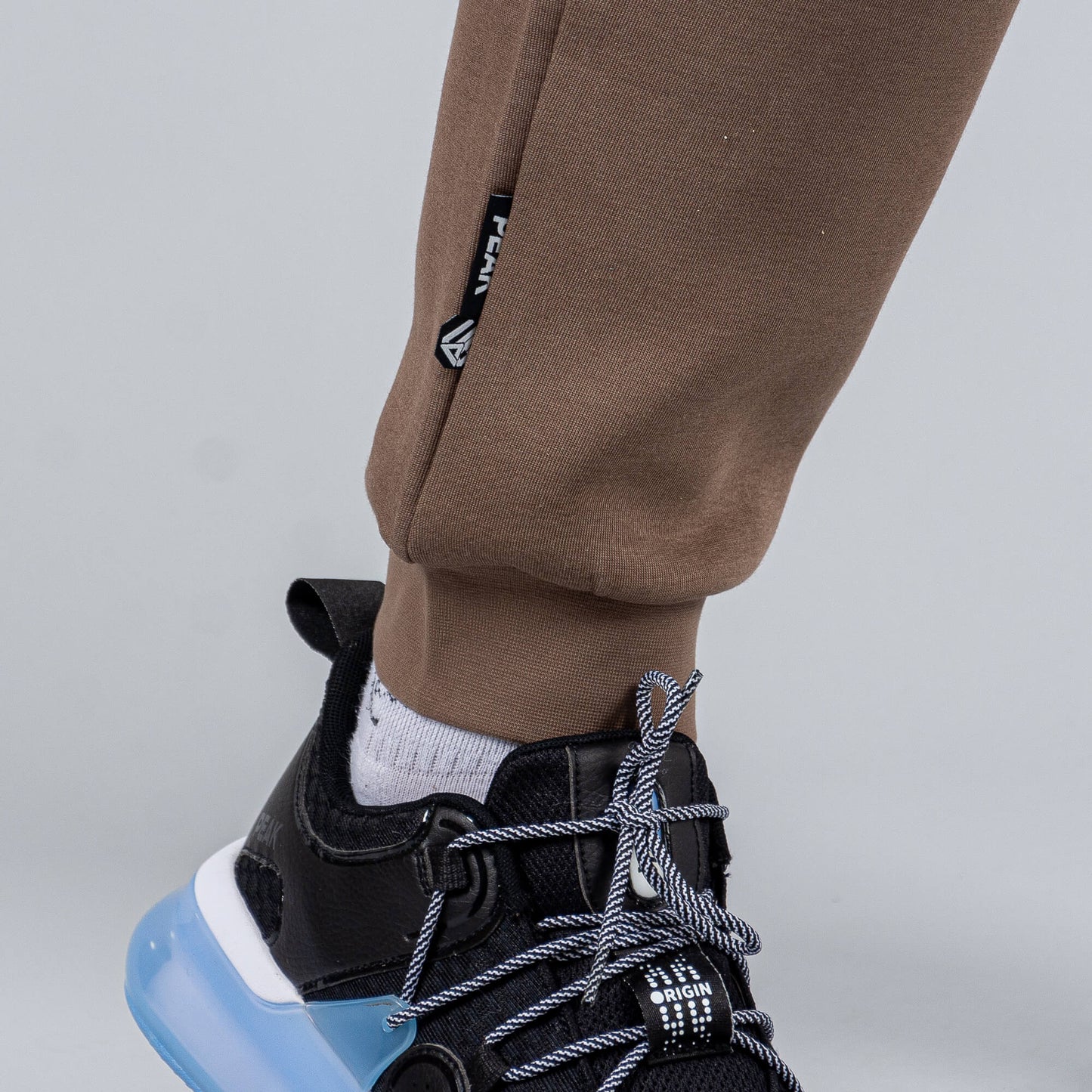 Tepláky Peak Basketbal Underground Knitted Pants Brown