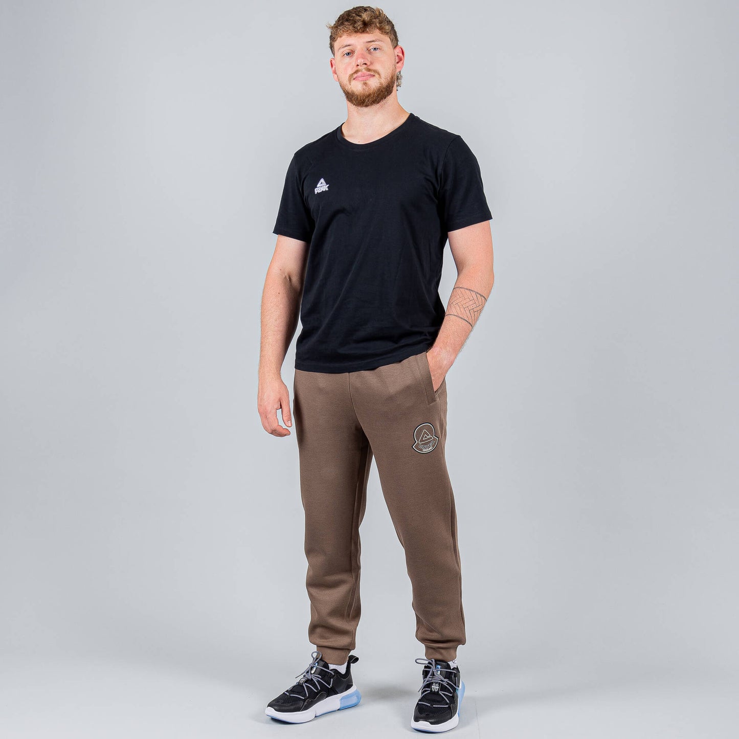 Tepláky Peak Basketbal Underground Knitted Pants Brown