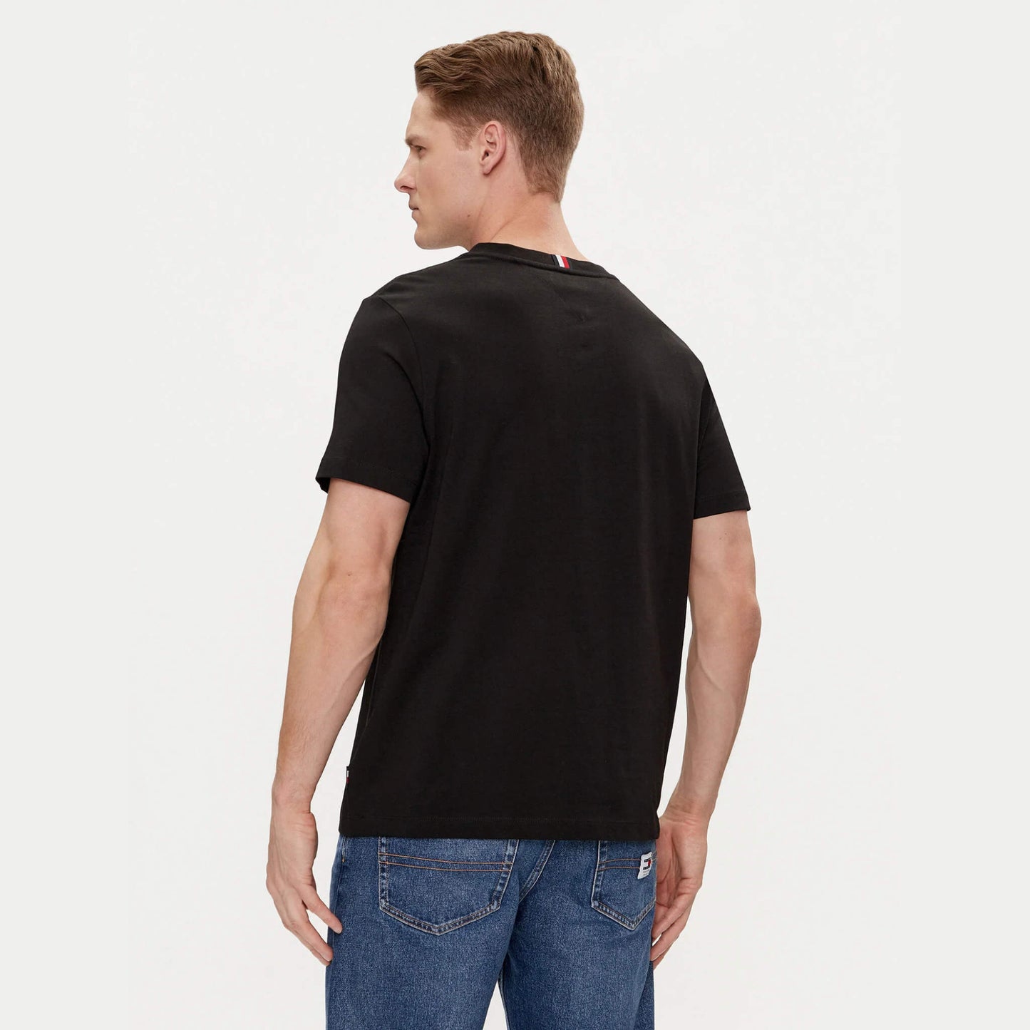 Tričko Tommy Hilfiger T-shirt Track Graphic BLACK