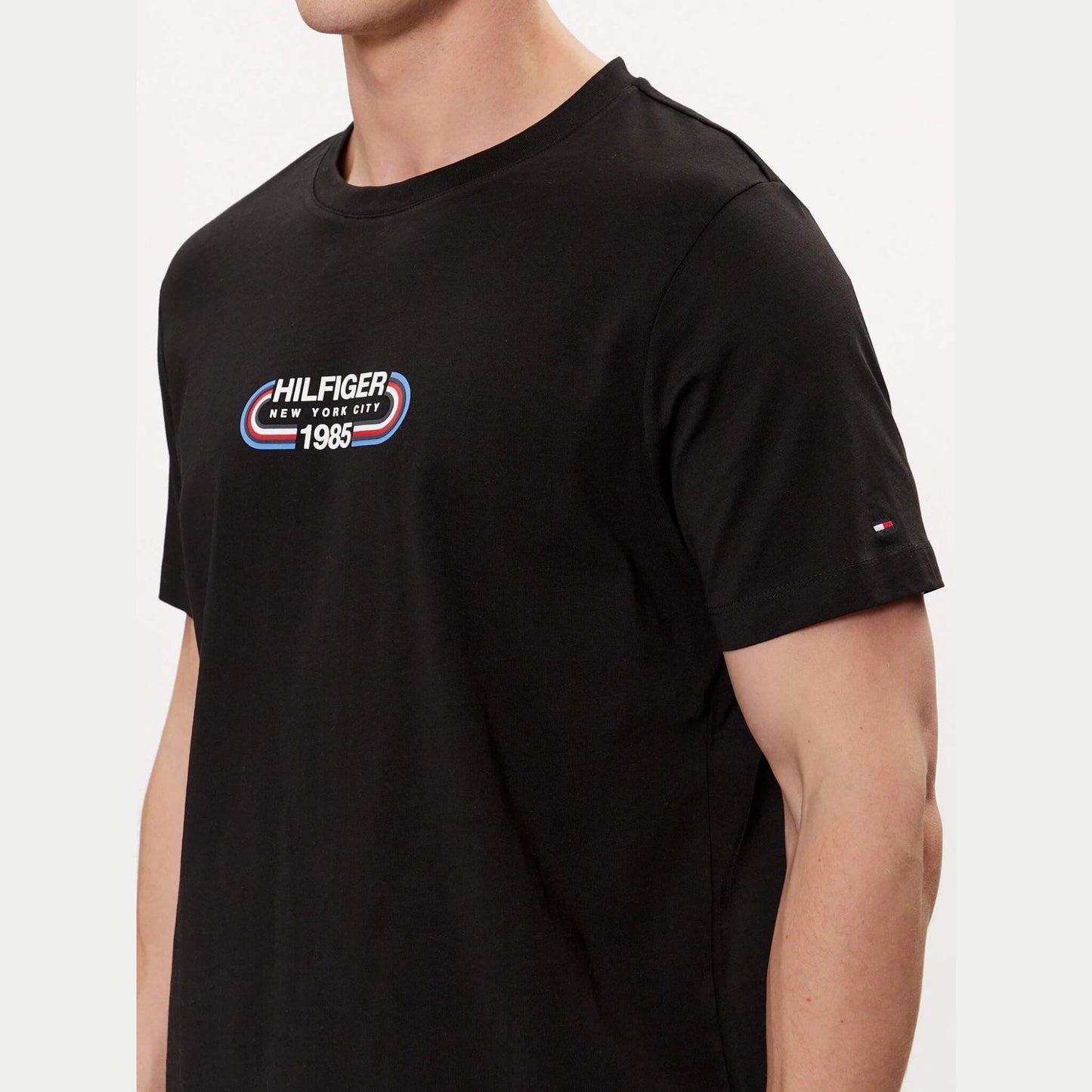 Tričko Tommy Hilfiger T-shirt Track Graphic BLACK